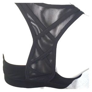 Jessica Simpson Sports Bra Beautiful Designed Back